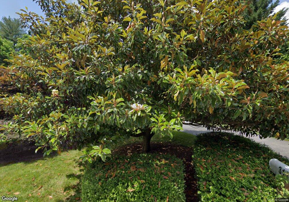 314 W Wind Rd, Towson, MD 21204 - photo 1