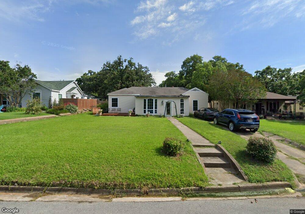 32 Vaughn Dr, Denison, TX 75020 - photo 1