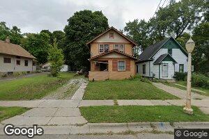227 S Magnolia Ave, Lansing, MI 48912