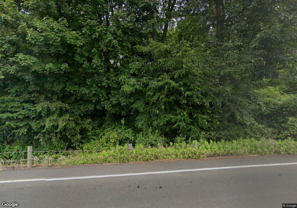 440 Roxbury Rd, Southbury, CT 06488 - photo 1