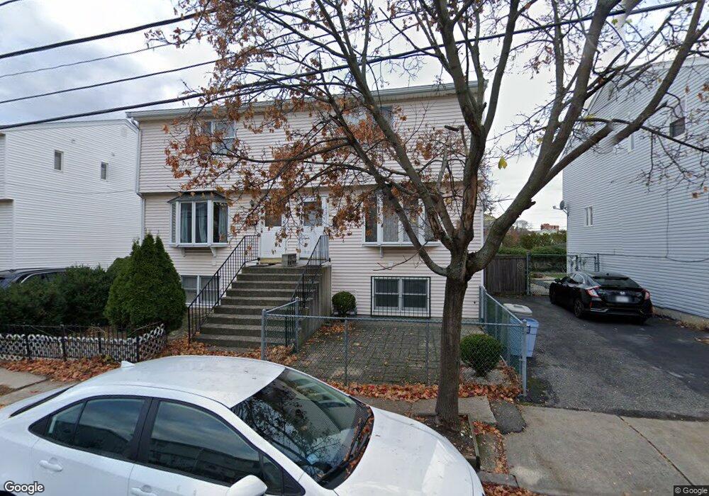 28 Myrtle St, Somerville, MA 02145 - photo 1