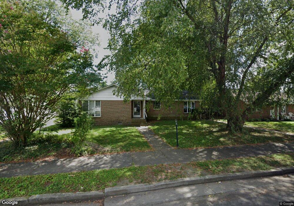 326 11th St, West Point, VA 23181 - photo 1