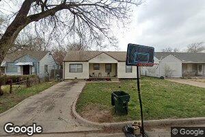 827 N Poplar St, Wichita, KS 67214