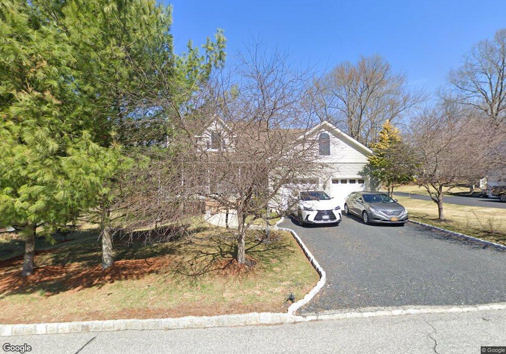 9 Bradley Ln, Walden, NY 12586 - photo 1