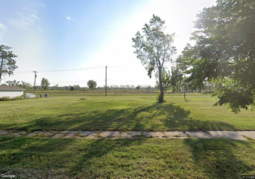 1624 6th St NW, Cedar Rapids, IA 52405 - photo 1