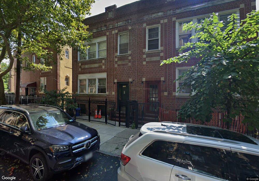 1352 Findlay Ave, Bronx, NY 10456 - photo 1