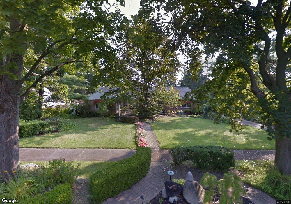 2041 Briar Hill Rd, Flint, MI 48503 - photo 1