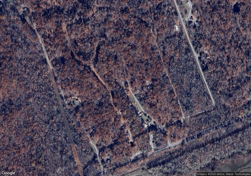 175 Linton Dr, Cadiz, KY 42211 - photo 1