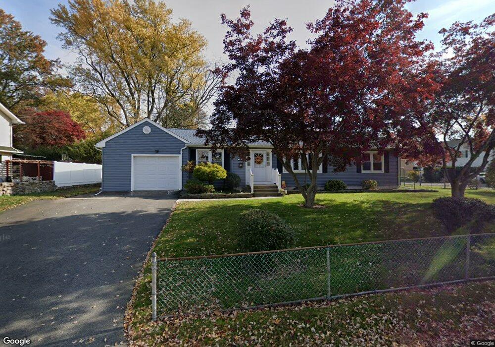 1011 Lake Shore Dr, Parsippany, NJ 07054 - photo 1