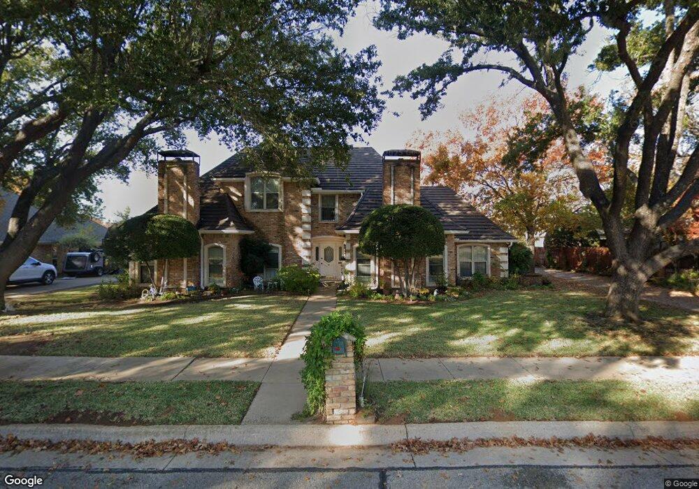 3817 Ashbury Ln, Bedford, TX 76021 - photo 1