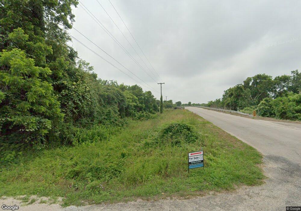 8 Glaze Rd, Sargent, TX 77414 - photo 1