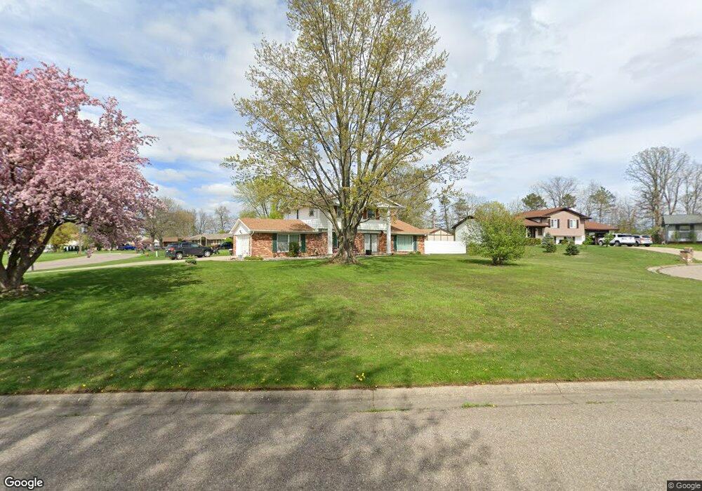 1396 Wagon Wheel Cir, Grand Blanc, MI 48439 - photo 1