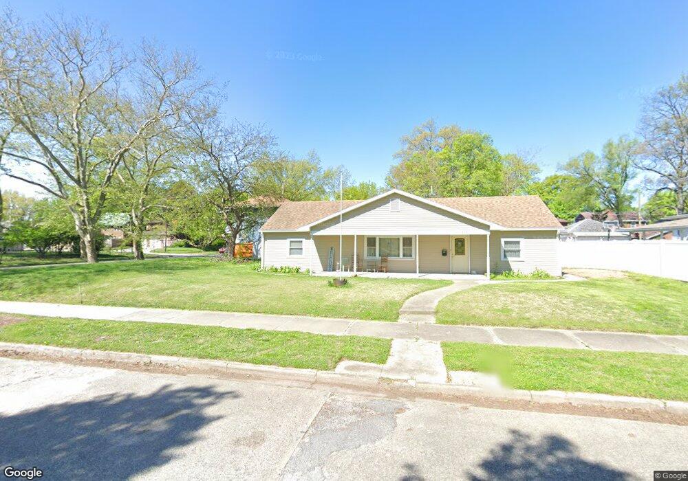 135 S 23rd St, Terre Haute, IN 47803 - photo 1