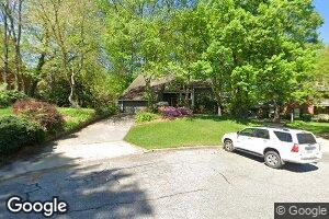 7 Hobbs Place, Greensboro, NC 27403