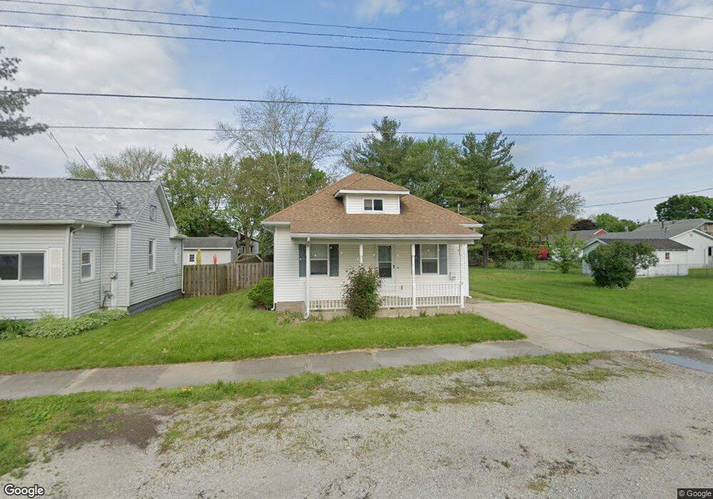 617 S 27th St, Mattoon, IL 61938 - photo 1