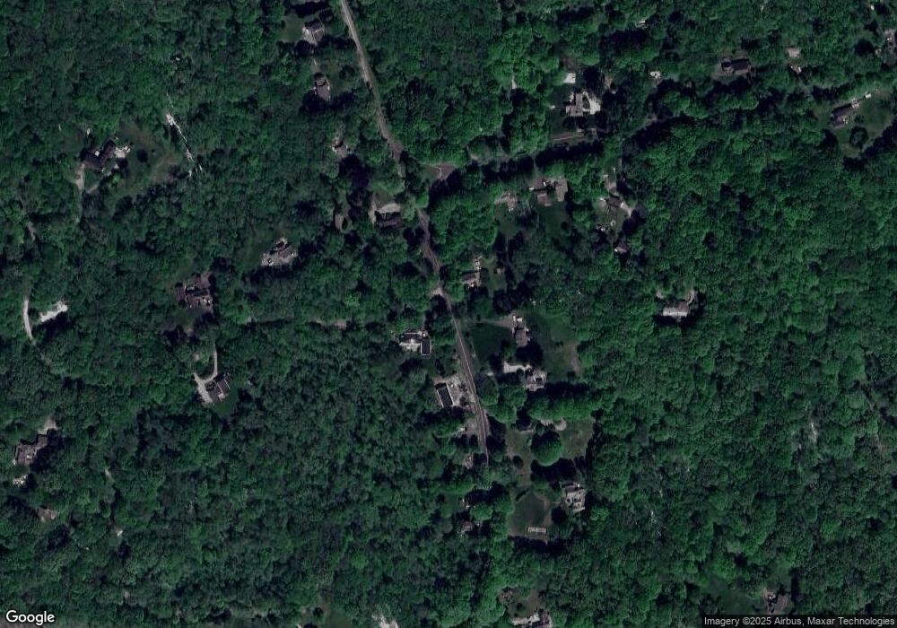 10 Longacre Ln, Old Lyme, CT 06371 - photo 1