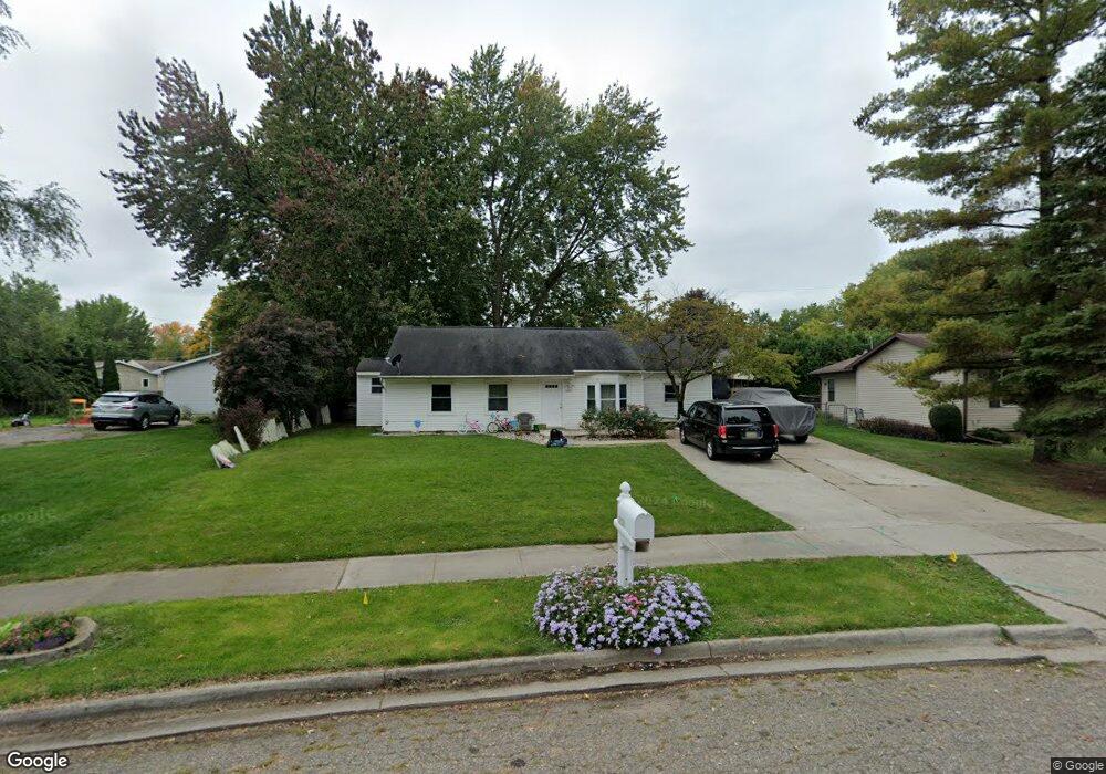 4636 Palmer St, Lansing, MI 48910 - photo 1