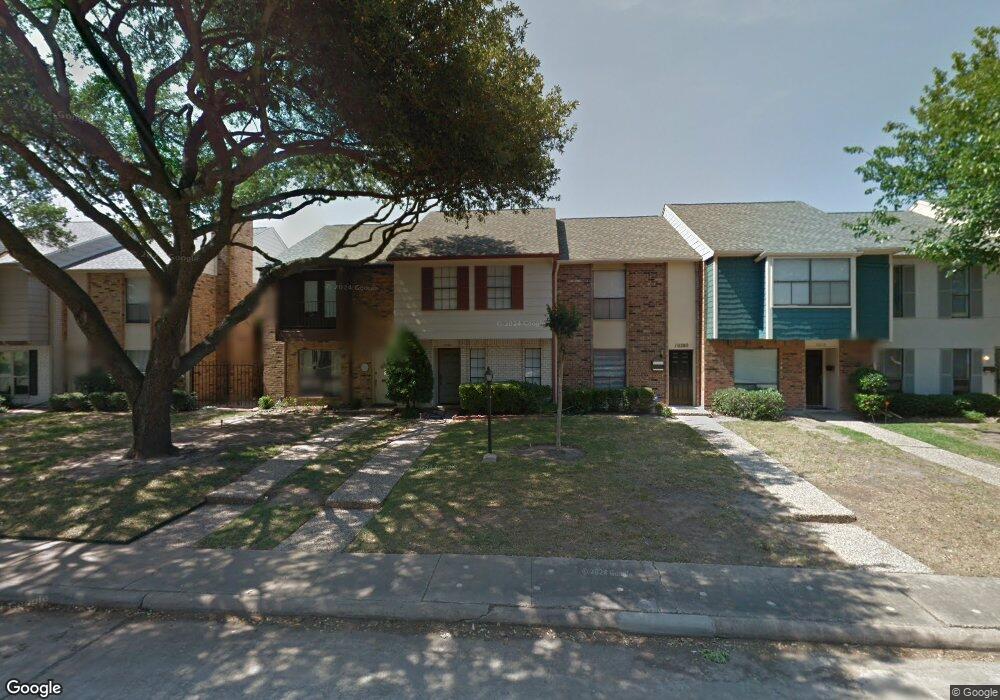 10282 Longmont Dr unit 7, Houston, TX 77042 - photo 1