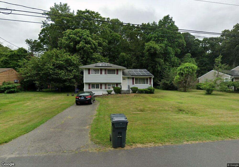 27 Mohawk Dr, Norwalk, CT 06851 - photo 1