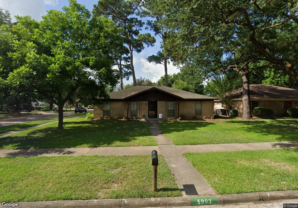 5903 Gum Grove Ln, Houston, TX 77088 - photo 1