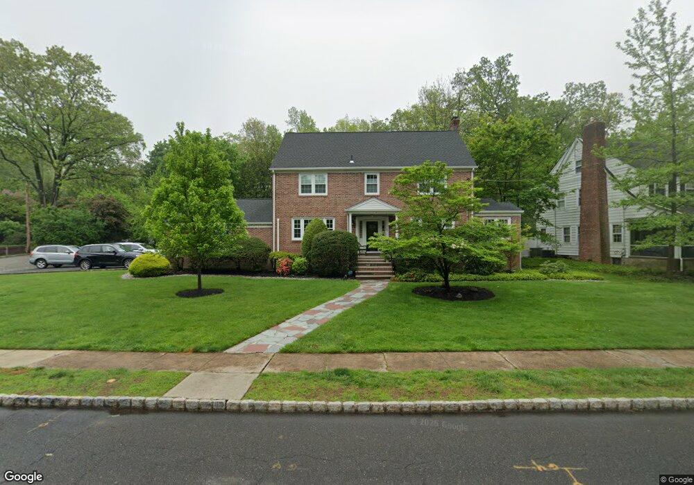 75 Oakridge Rd, Verona, NJ 07044 - photo 1