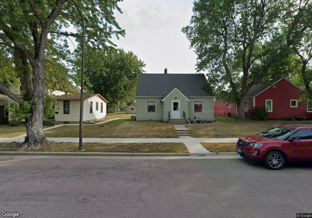 1210 N Jefferson St, New Ulm, MN 56073 - photo 1