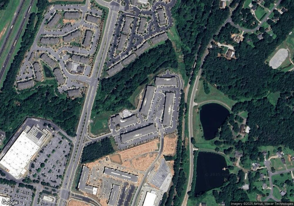 4501 Holly Springs Pkwy unit C1, Canton, GA 30115 - photo 1