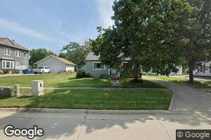 405 3rd Ave SW, State Center, IA 50247