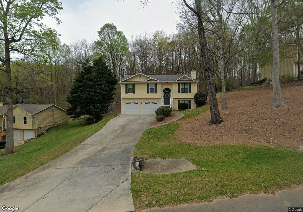 4308 Falcon Crest Dr, Flowery Branch, GA 30542 - photo 1