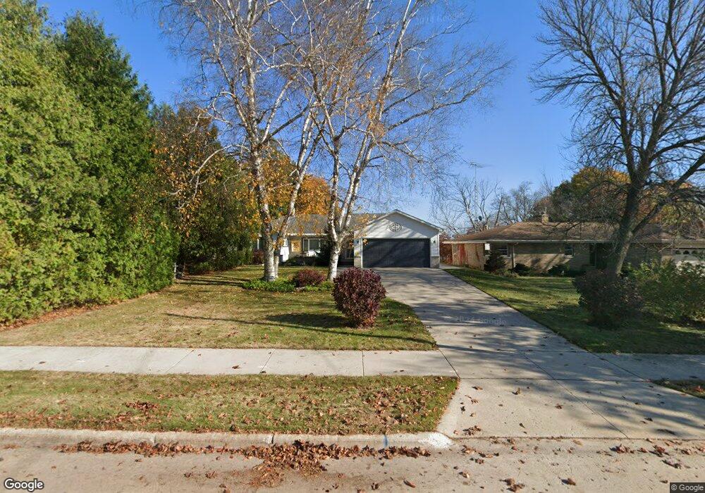 3417 Adams St, Two Rivers, WI 54241 - photo 1