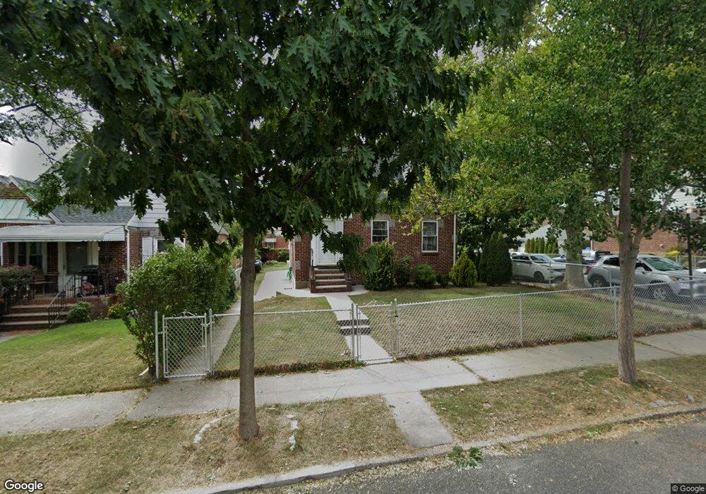 46-28 192nd St, Flushing, NY 11358 - photo 1