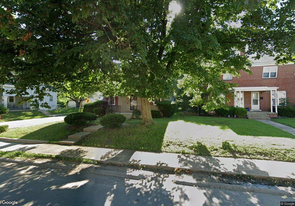 2200 Dresden St, Columbus, OH 43211 - photo 1