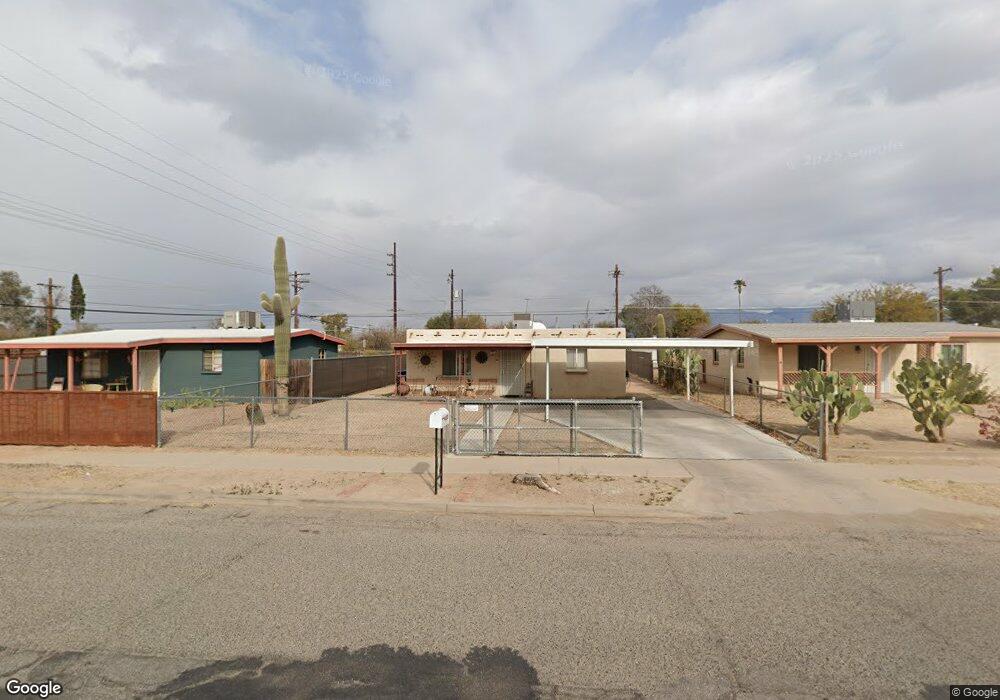 2207 E 19th St, Tucson, AZ 85719 - photo 1