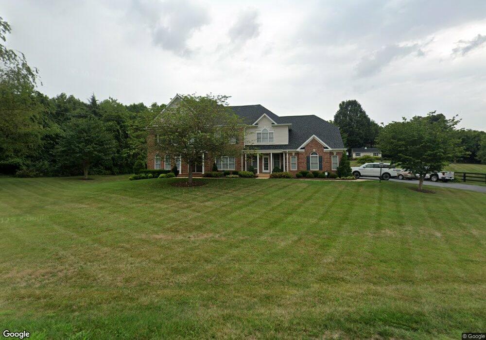 5326 Ambler Ct, Warrenton, VA 20187 - photo 1