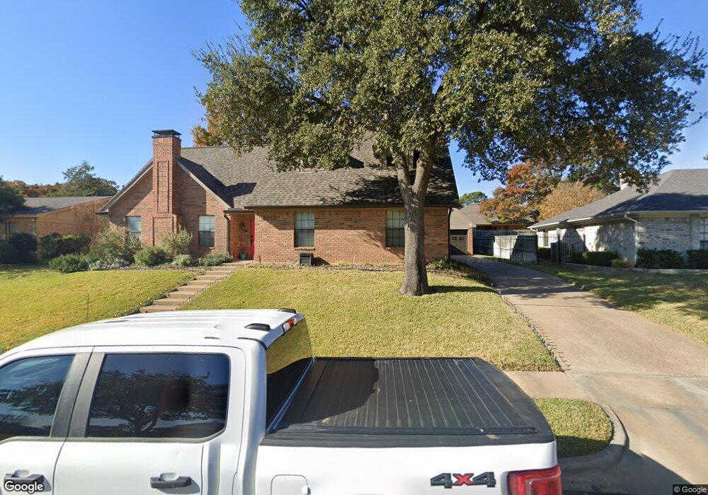 3033 Shenandoah Dr, Bedford, TX 76021 - photo 1