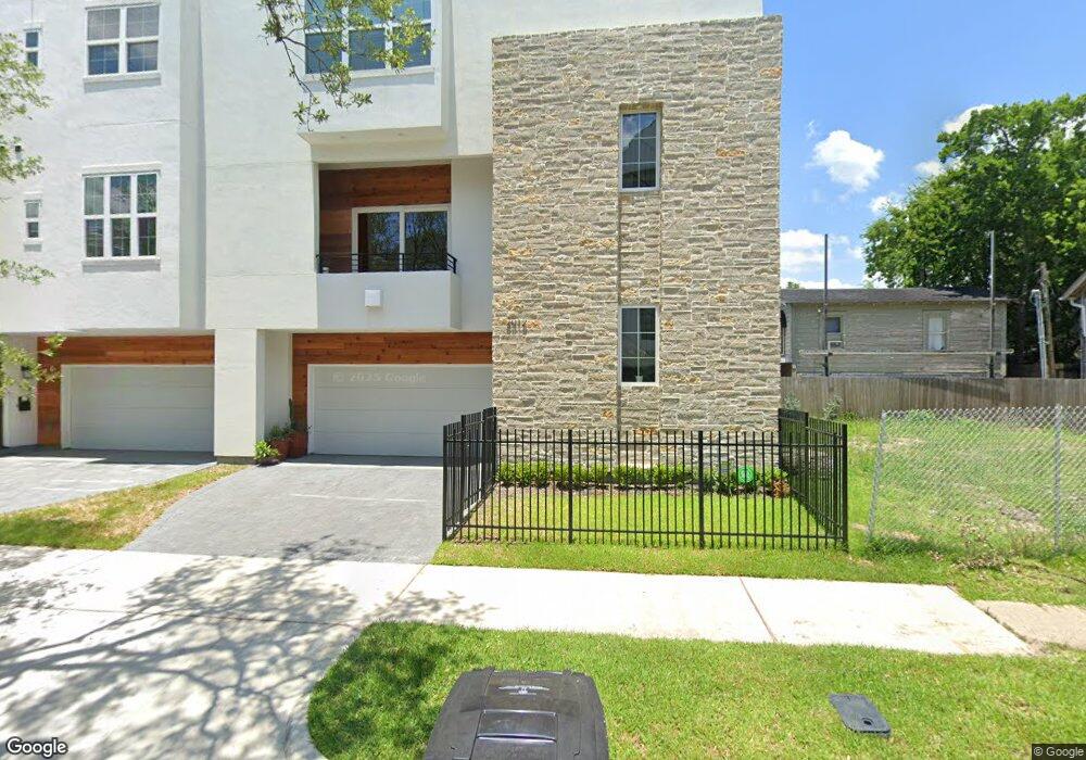 2012 Indiana St unit 9, Houston, TX 77019 - photo 1