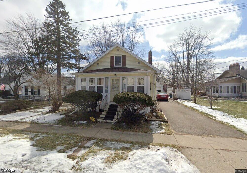 208 E Lexington St, Davison, MI 48423 - photo 1