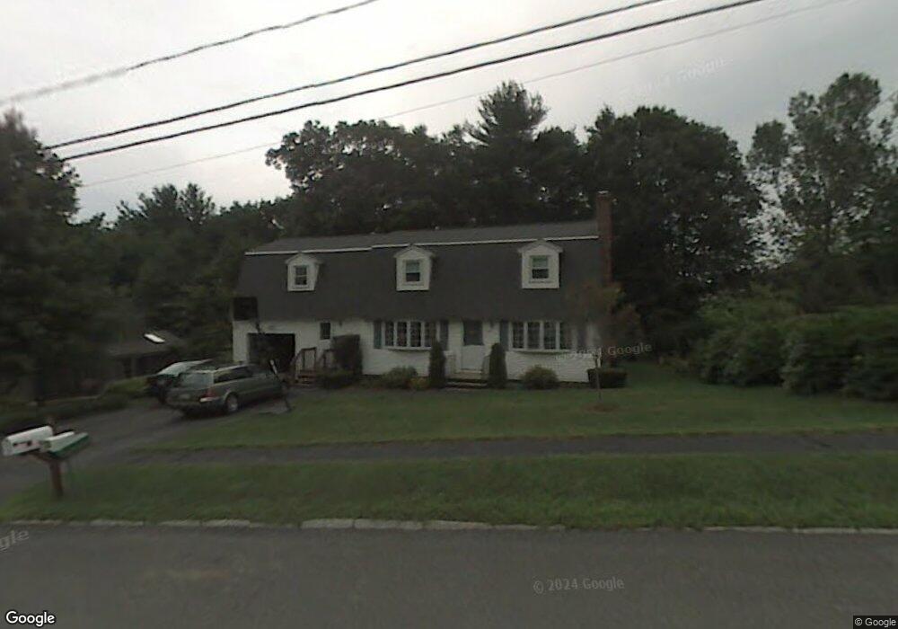 30 Robin Hood Rd, Nashua, NH 03062 - photo 1