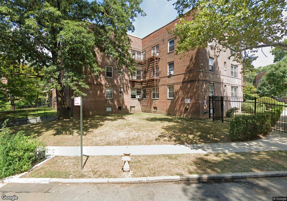 14725 38th Ave unit F24, Flushing, NY 11354 - photo 1