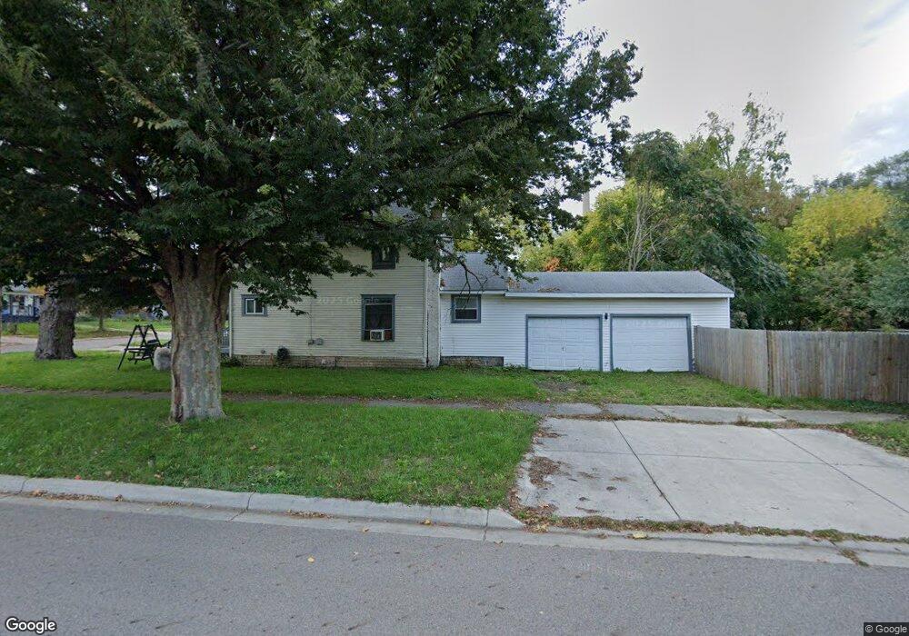 1725 Osband Ave, Lansing, MI 48910 - photo 1