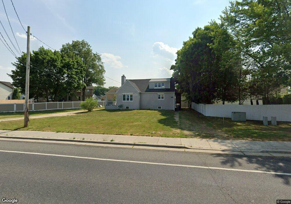 1109 N Main St unit GARAGE SPACE ONLY, Williamstown, NJ 08094 - photo 1