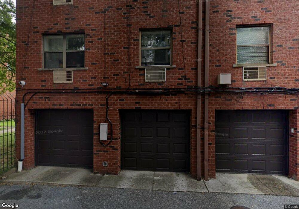 71-24 Sutton Place unit 1, Fresh Meadows, NY 11365 - photo 1