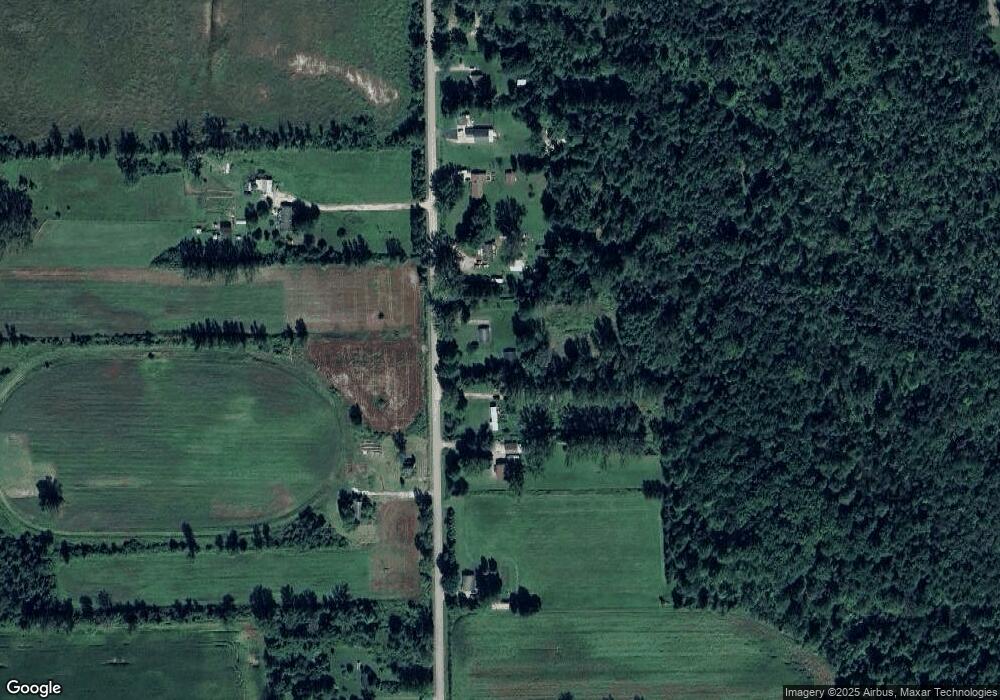 5677 Scotch Rd, Vassar, MI 48768 - photo 1