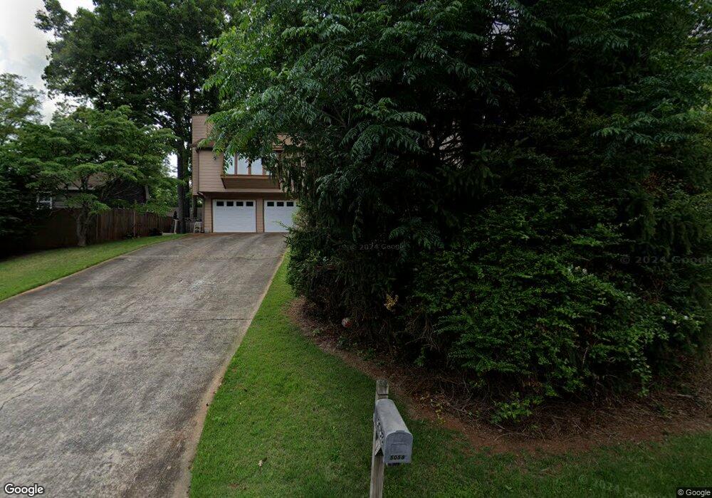 5058 Ravenwood Dr, Marietta, GA 30066 - photo 1