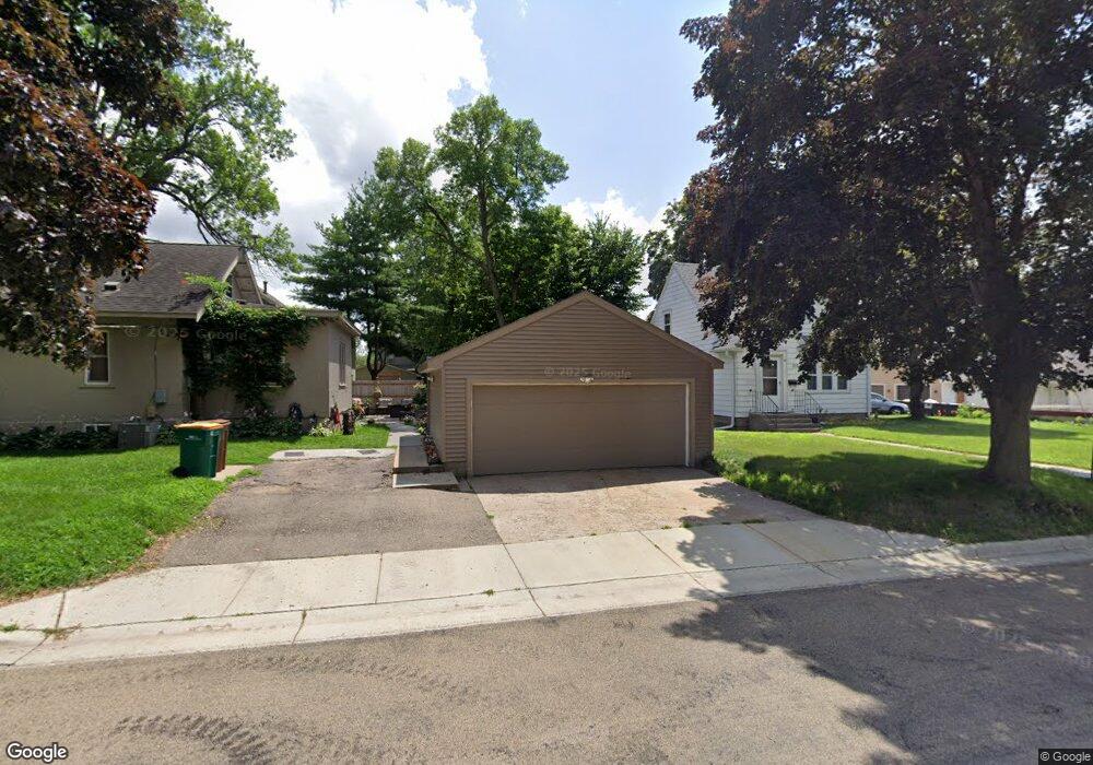 717 Clausen Ave, Albert Lea, MN 56007 - photo 1