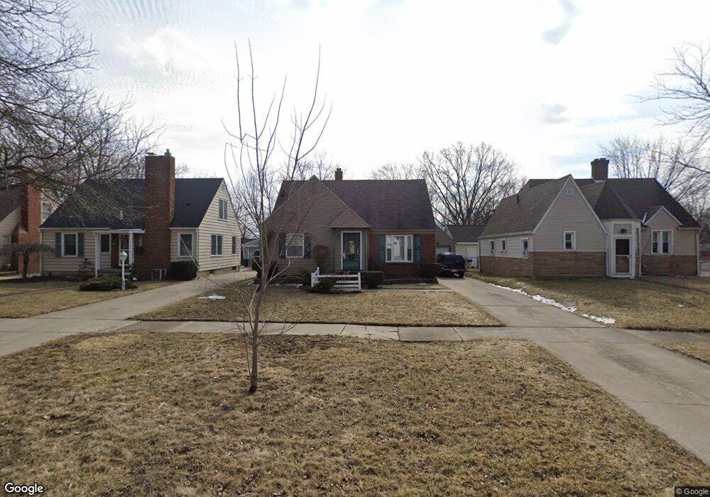 151 Commonwealth Ave, Flint, MI 48503 - photo 1