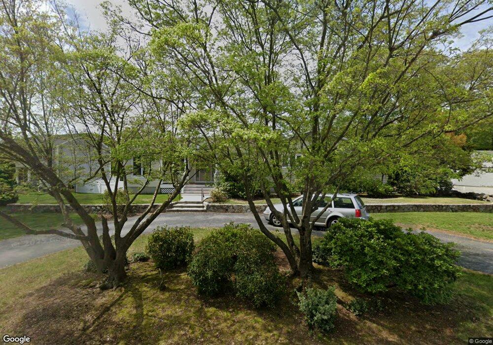 195 Wildflower Dr, Cranston, RI 02921 - photo 1