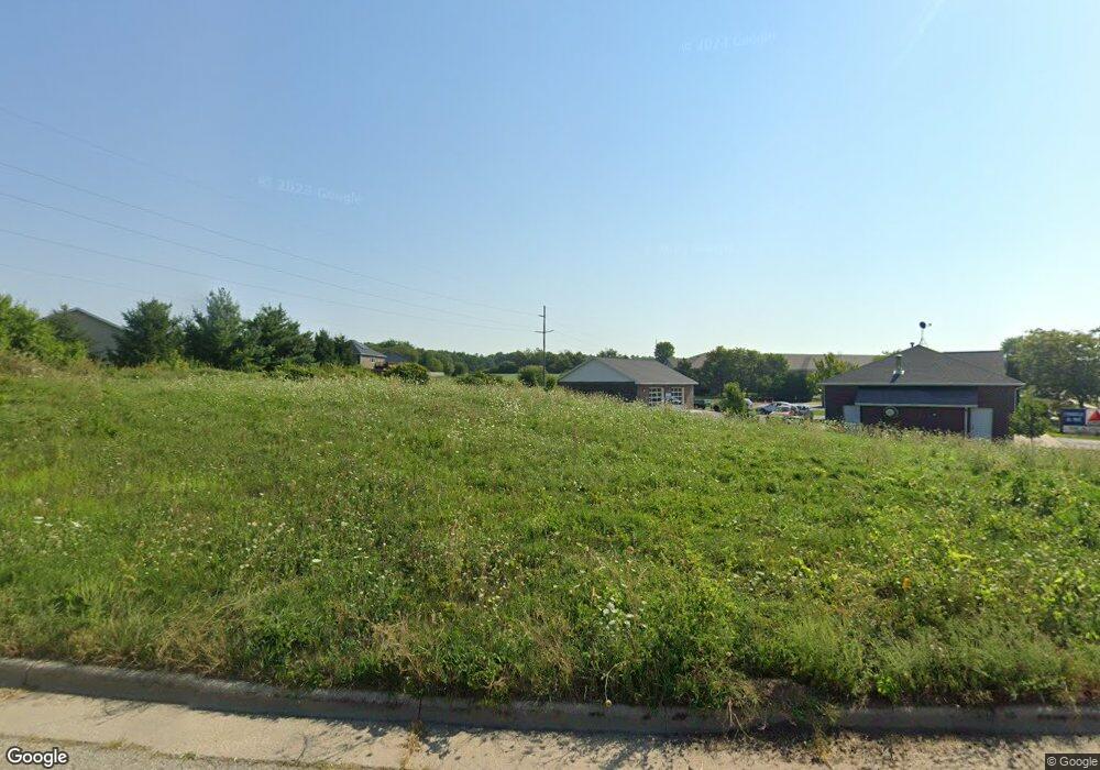 27 Cortland Dr, Evansville, WI 53536 - photo 1