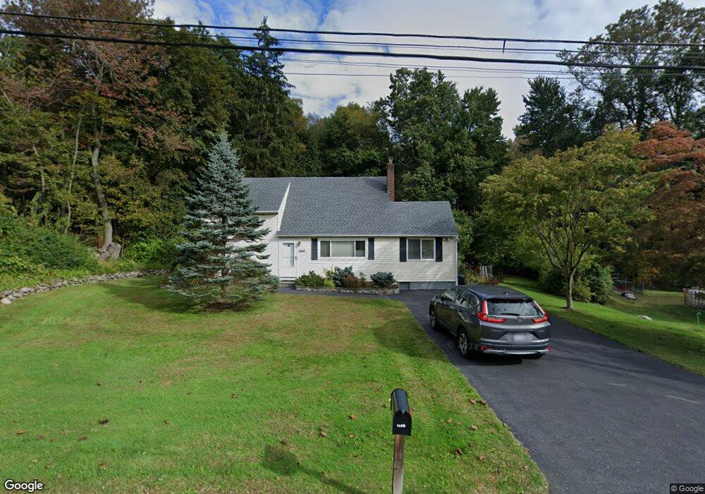 1360 Arch Dr, Mohegan Lake, NY 10547 - photo 1