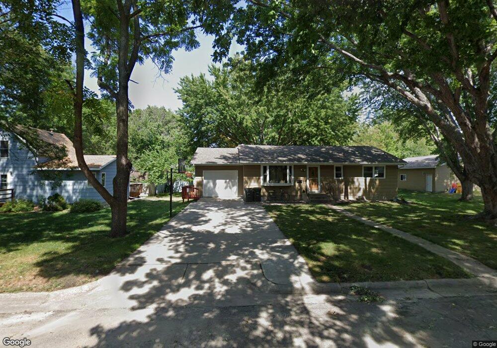 325 2nd Ave NE, Glenwood, MN 56334 - photo 1